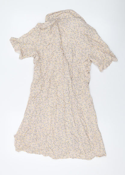 Urban Outfitters Womens Beige Floral Viscose A-Line Size M V-Neck Button
