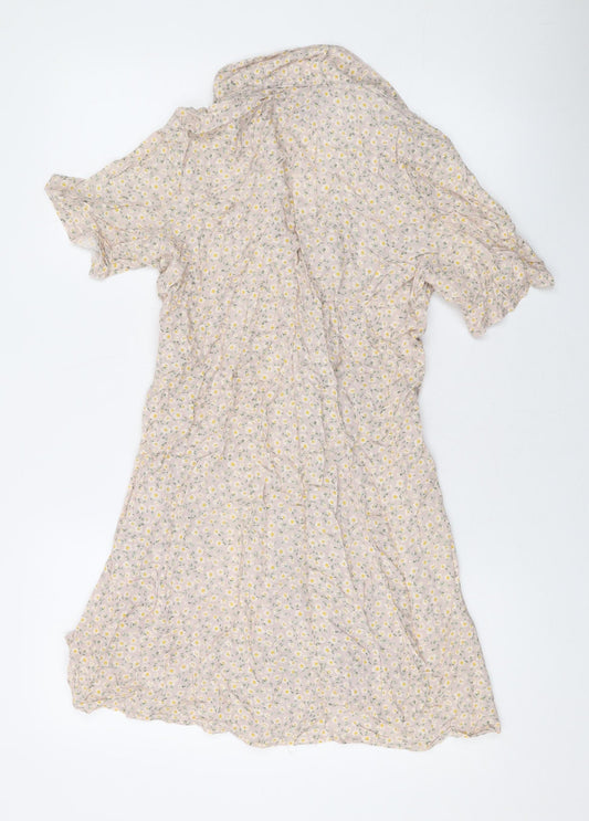 Urban Outfitters Womens Beige Floral Viscose A-Line Size M V-Neck Button