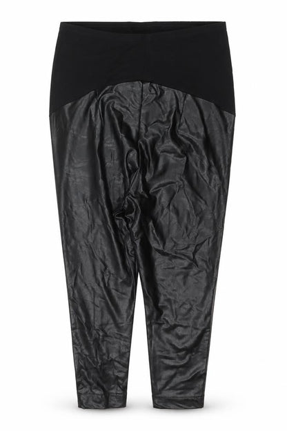 Womens UK Size 18 Marks and Spencer Regular Fit Cropped Black Trousers