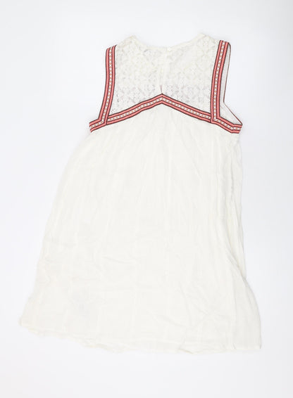 Red Herring Womens White Viscose A-Line Size 8 Round Neck Button