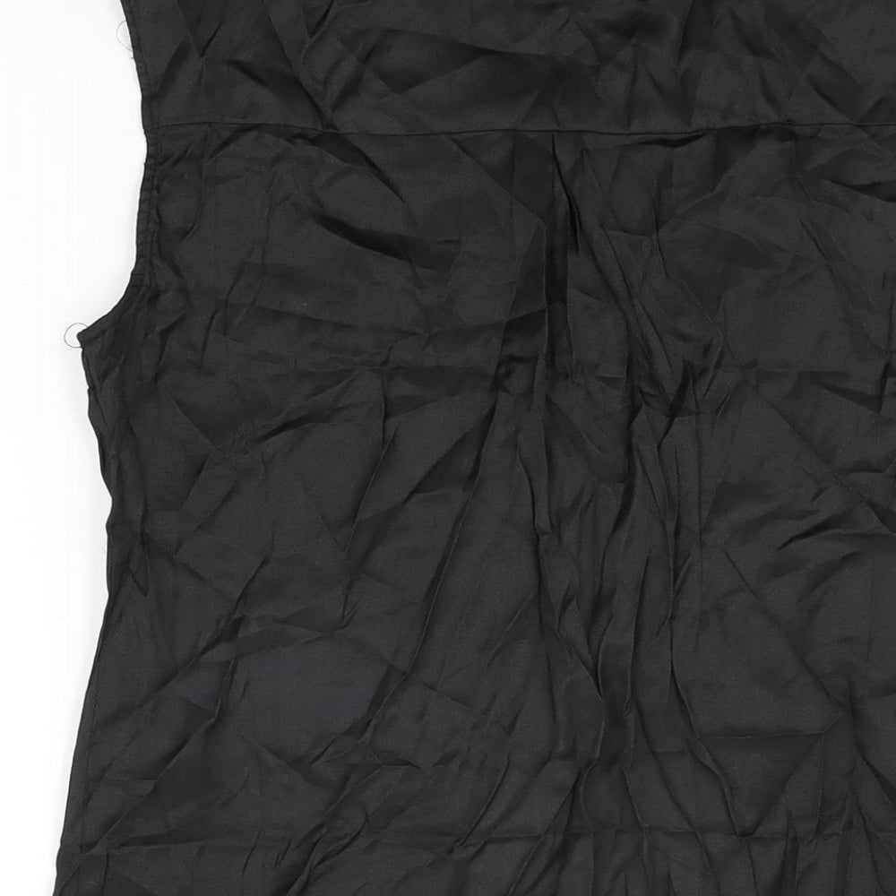Brand and care label for Collection London women’s black cotton basic button-up, size UK 10, v-neck