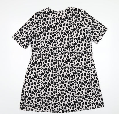 Glamorous Womens White Animal Print Polyester A-Line Size 12 Round Neck Pullover