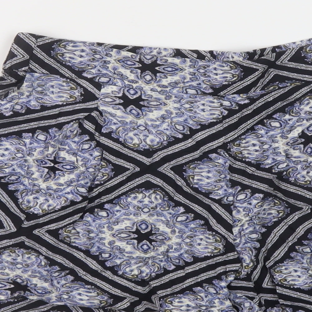 H&M Womens Blue Geometric Vinyl Basic Shorts Size 8 L4 in Regular