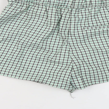Bershka Womens Green Plaid Polyester Basic Shorts Size 6 L4 in Regular Zip