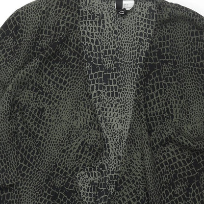 Divided by H&M Womens Green Animal Print Polyester Kimono Blouse Size 10 V-Neck - Waterfall Front Crocodile Print