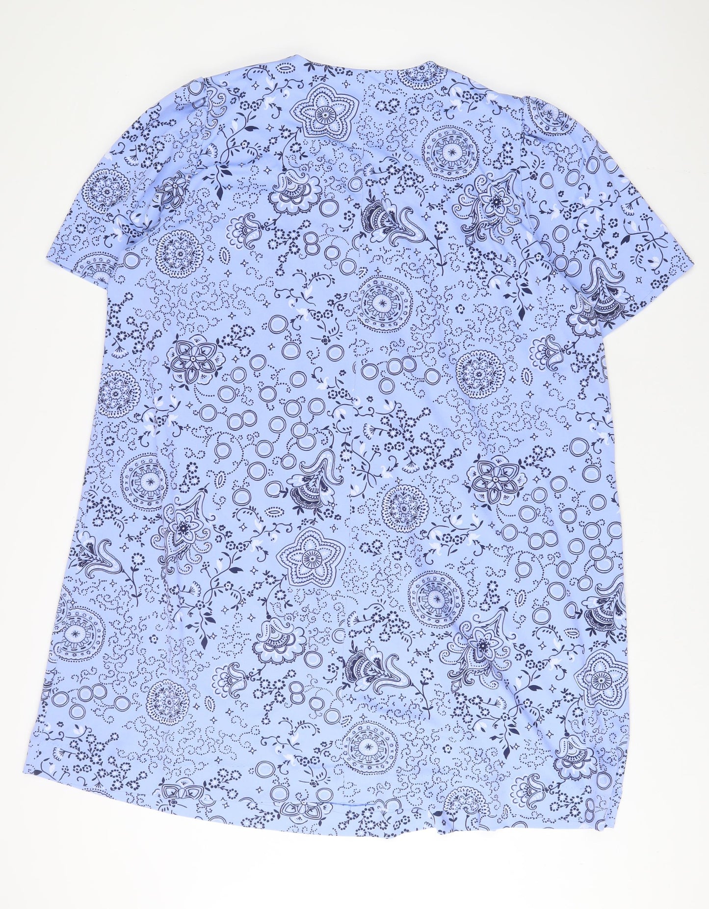 Classics Womens Blue Geometric Polyester A-Line Size 28 V-Neck Pullover