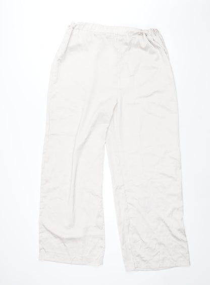 Womens UK Size 18 PRETTYLITTLETHING Regular Fit  Ivory Trousers