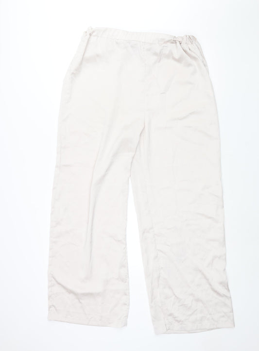Womens UK Size 18 PRETTYLITTLETHING Regular Fit  Ivory Trousers