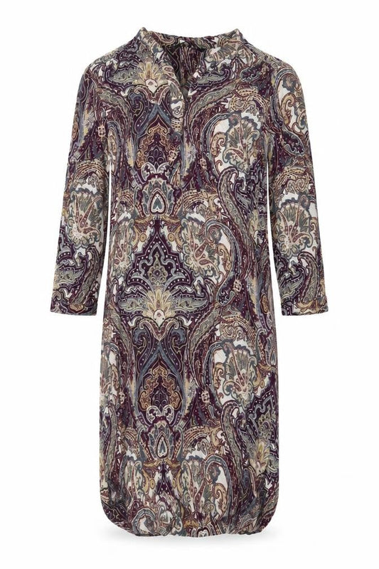 Front view of Dunnes women’s multicoloured fair isle viscose sheath, size UK 12, v-neck pullover