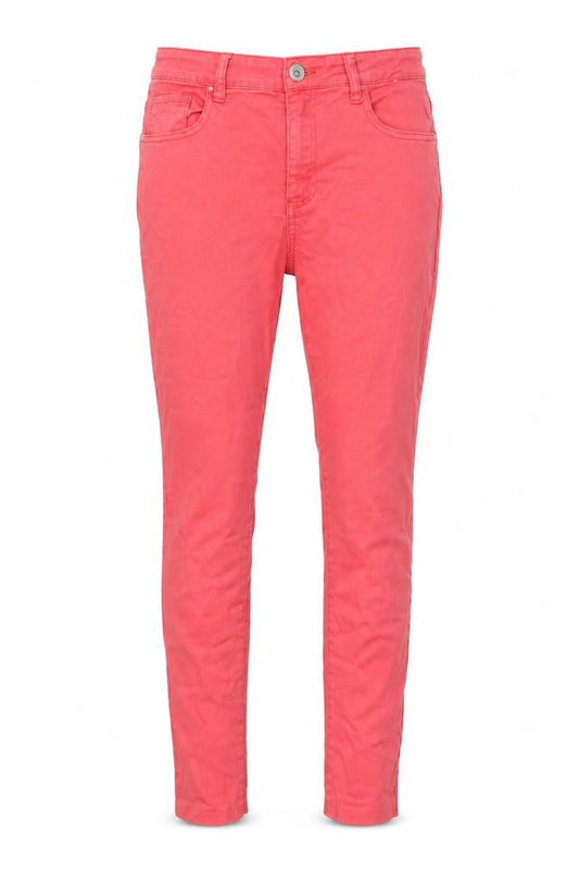 Front view of Denim & Co. women’s pink cotton blend skinny jeans, size UK 12, 23.5-inch leg regular zip