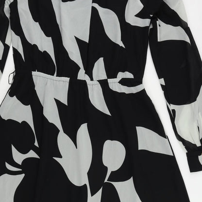 H&M Womens Black Geometric Polyester A-Line Size M Round Neck Button