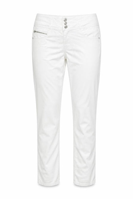 Front view of Denim & Co. women’s white cotton blend straight jeans, size UK 14, 28-inch leg extra-slim zip