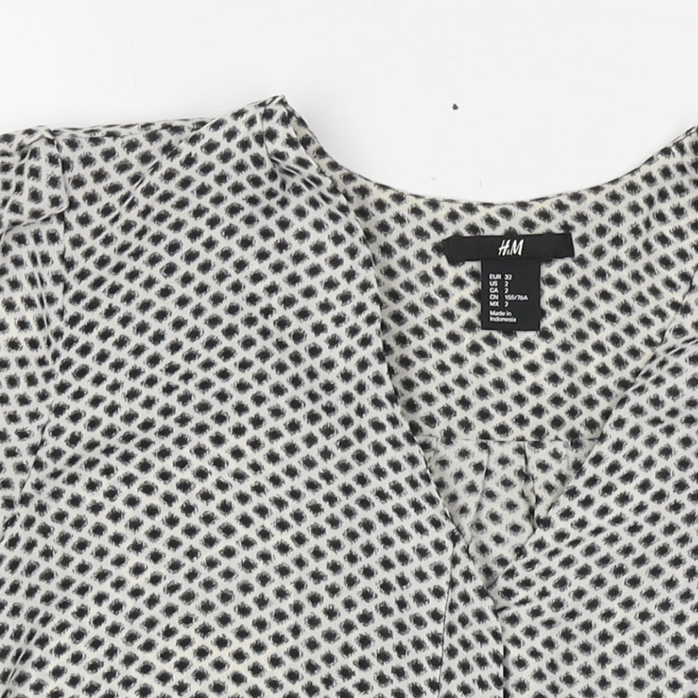H&M Womens White Geometric Polyester Basic Button-Up Size 4 V-Neck