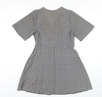 New Look Womens White Polka Dot Polyester A-Line Size 12 V-Neck Zip