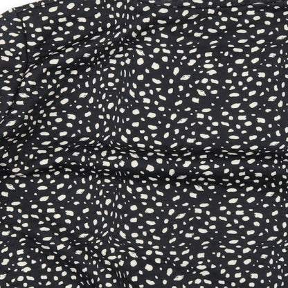 Jessica Graaf Womens Black Geometric Polyester Basic T-Shirt Size M Round Neck