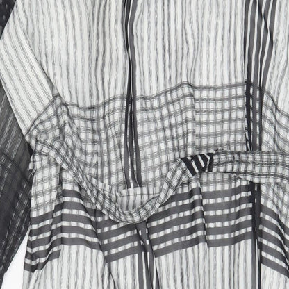 JD Williams Womens Grey Plaid Polyester A-Line Size 26 Crew Neck Button