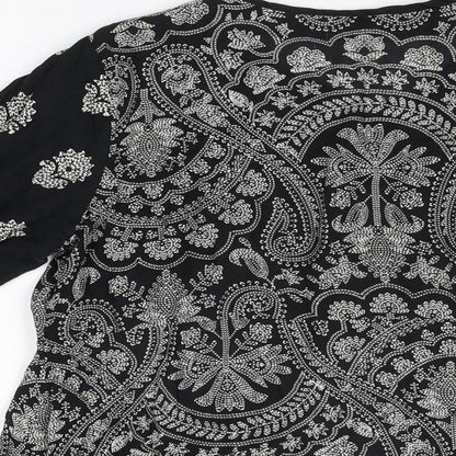 Limelight Womens Black Geometric Polyester Basic T-Shirt Size M V-Neck