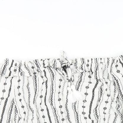 Womens UK Size 4 H&M White Basic T-Shirt
