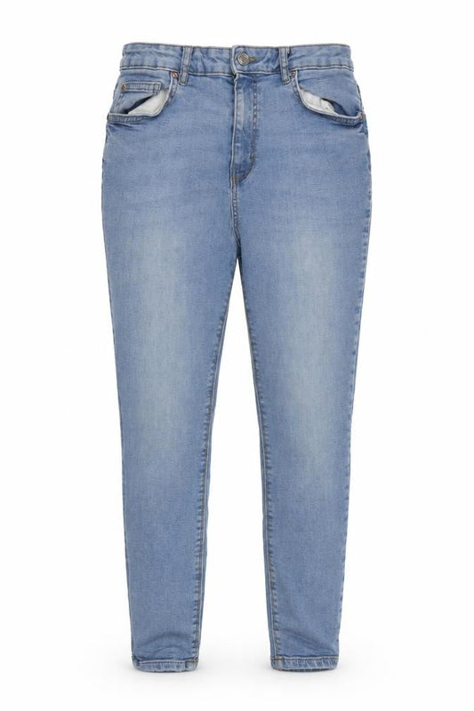 Front view of Denim & Co. women’s blue cotton blend tapered jeans, size UK 14, 24.5-inch leg regular zip