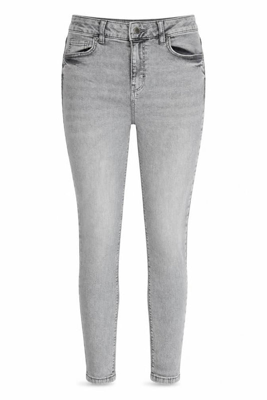 Front view of Denim & Co. women’s grey cotton blend tapered jeans, size UK 10, 28-inch leg regular zip
