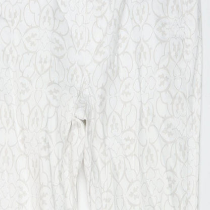 White House Black Market Womens White Geometric Cotton Straight Jeans Size 6 L26 in Regular Button