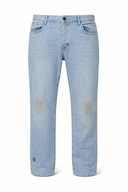 Front view of Denim & Co. men’s blue cotton blend straight jeans, size 38, in, 30-inch leg regular zip