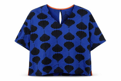 Front view of kín women’s blue geometric cotton basic t-shirt, size L, v-neck