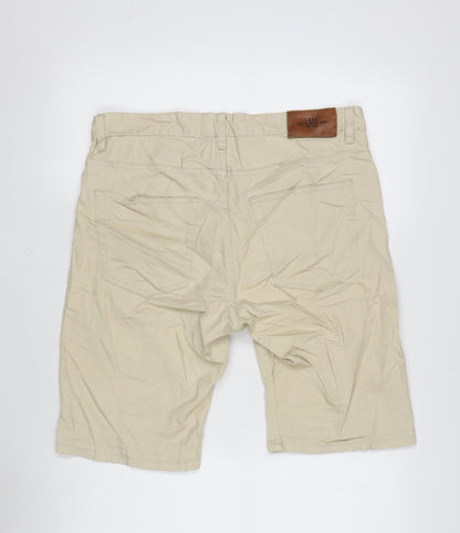 H&M Mens Beige Cotton Bermuda Shorts Size 32 in L10 in Regular Button