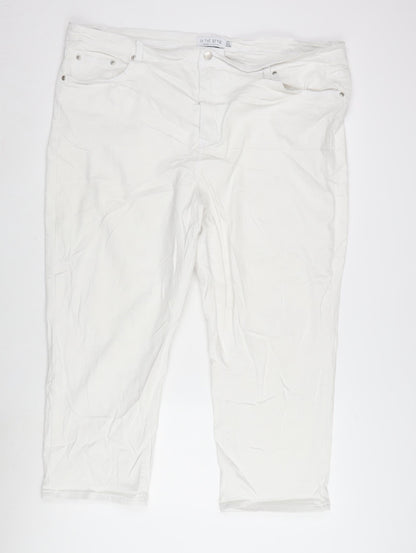 In the Style Womens White Cotton Blend Straight Jeans Size 24 L23 in Regular Zip