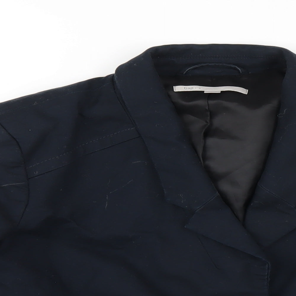 Close-up detail of Gap boys’ blue jacket blazer, size 4, years snap