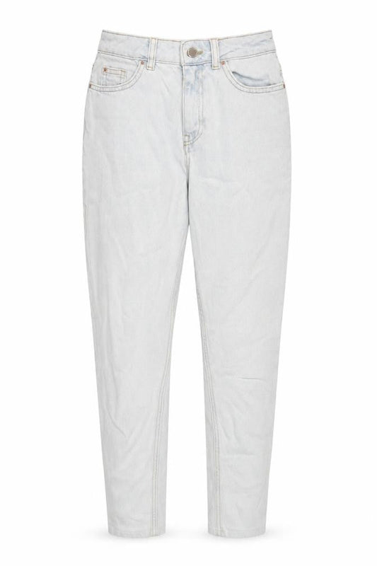 Front view of Denim & Co. women’s blue cotton tapered jeans, size UK 4, 25-inch leg regular zip