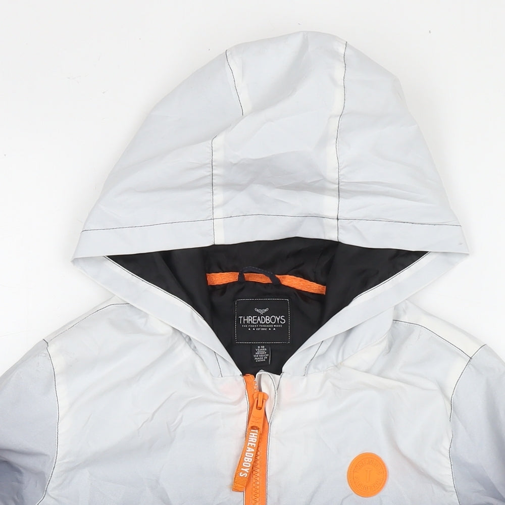 Close-up detail of Threadboys boys’ grey colourblock jacket, size 9-10, years zip