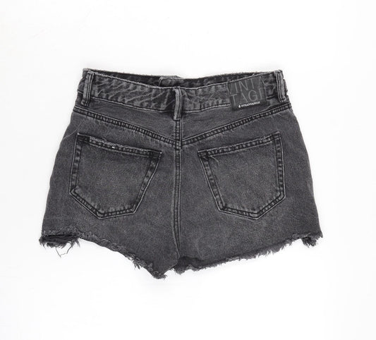 Stradivarius Womens Grey Cotton Cut-Off Shorts Size 8 Regular Zip - Vintage