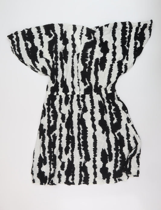 Marks and Spencer Womens Black Geometric Linen A-Line Size 14 V-Neck Pullover