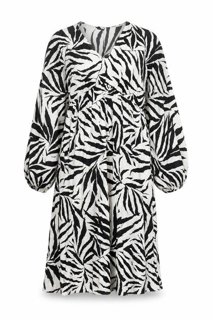 Marks and Spencer Womens White Animal Print Polyester A-Line Size 12 V-Neck Pullover