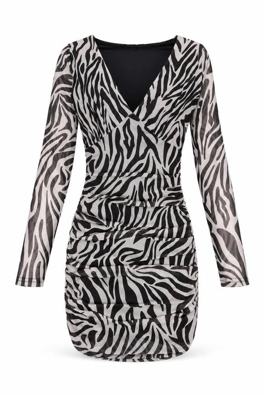 Select Womens White Geometric Polyester Bodycon Size 8 V-Neck Pullover