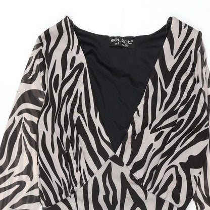 Select Womens White Geometric Polyester Bodycon Size 8 V-Neck Pullover