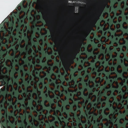 Mela London Womens Green Animal Print Polyester A-Line Size 22 V-Neck Pullover