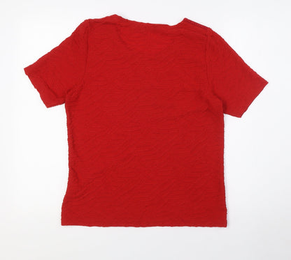 Womens UK Size S Isle Red Basic T-Shirt