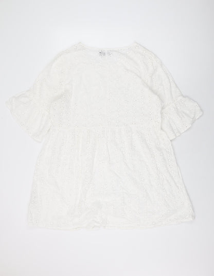 Boohoo Womens White Floral Cotton Shift Size 16 Round Neck Pullover