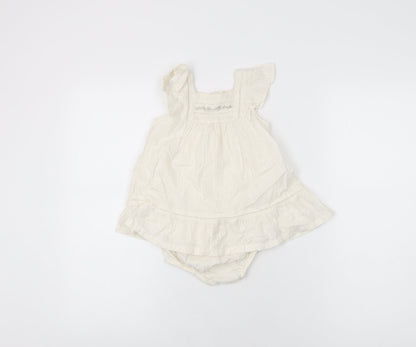 Sergent Major Girls Ivory Cotton Shorts Set Outfit/Set Size 12 Months Button