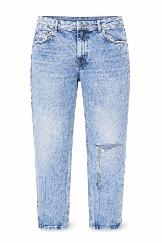 Front view of Denim & Co. women’s blue cotton straight jeans, size UK 14, 28.5-inch leg regular zip