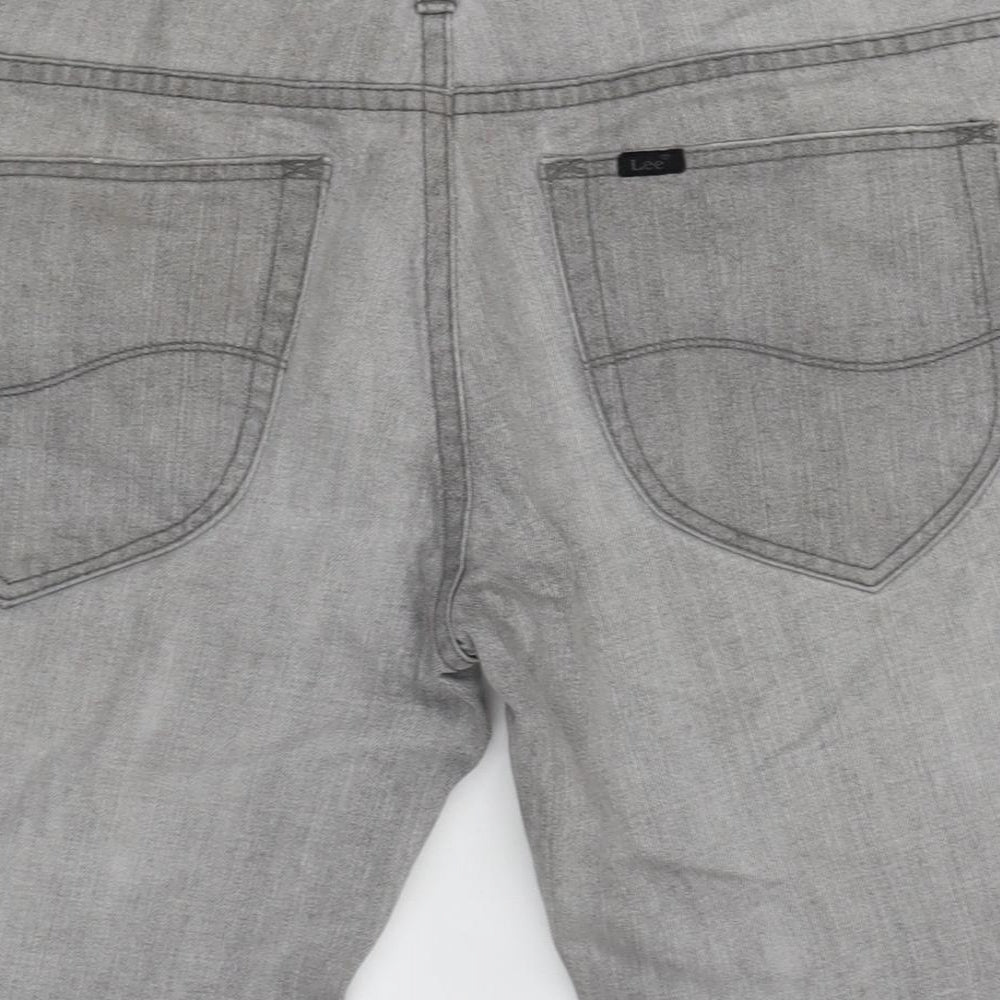 Lee Mens Green Cotton Bermuda Shorts Size 35 in L10 in Regular Button