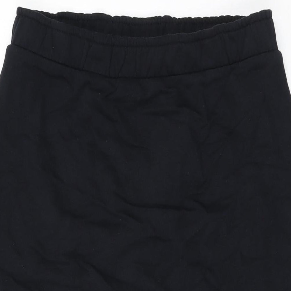 Close-up detail of EDC women’s black polyester straight & pencil skirt, size L