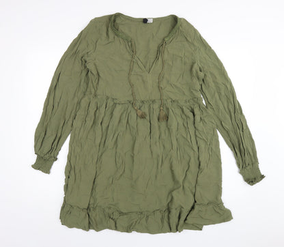 H&M Womens Green Viscose A-Line Size S V-Neck Pullover