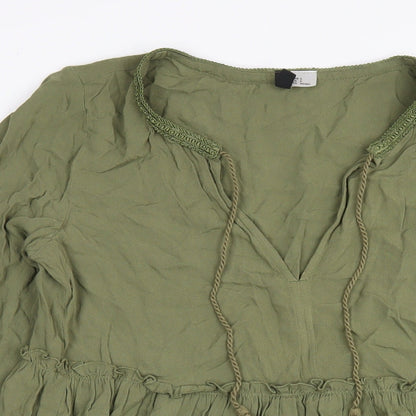 H&M Womens Green Viscose A-Line Size S V-Neck Pullover
