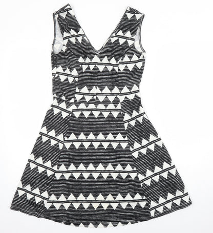 H&M Womens Multicoloured Geometric Polyester A-Line Size M V-Neck
