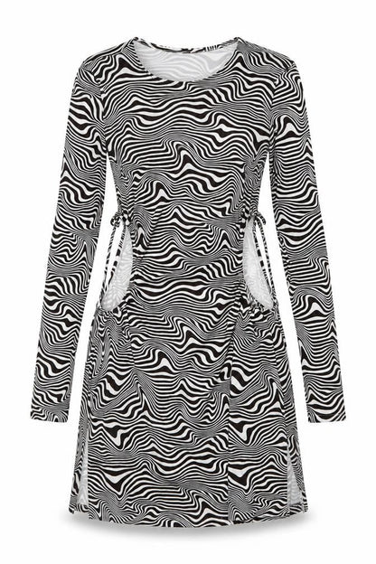 H&M Womens Brown Animal Print Polyester Bodycon Size M Round Neck Pullover