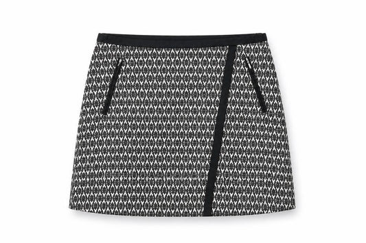 Front view of Wallis women’s black geometric cotton a-line skirt, size UK 10, zip