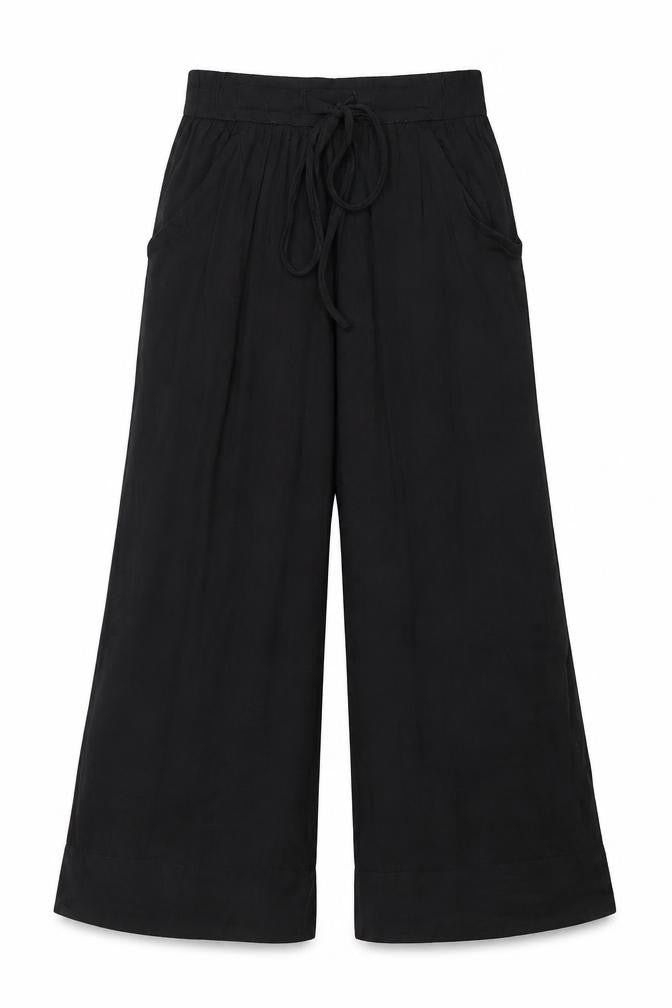 Womens UK Size S Zara Regular Fit Cropped Black Trousers